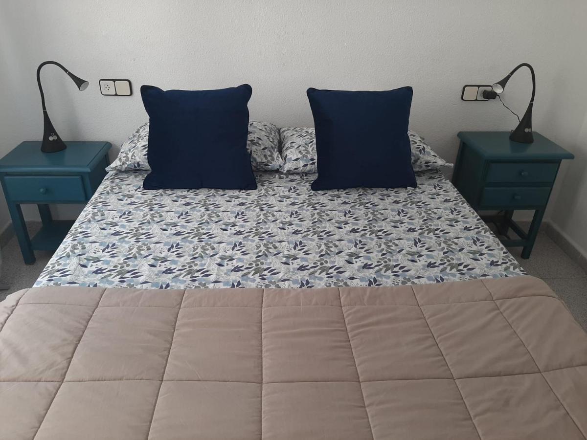 טורבייחה Amazing Sunny Flat With Balcony Pool Two Mins From The Beach מראה חיצוני תמונה