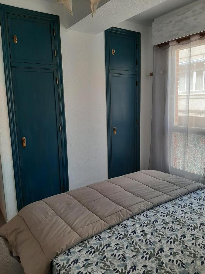 טורבייחה Amazing Sunny Flat With Balcony Pool Two Mins From The Beach מראה חיצוני תמונה