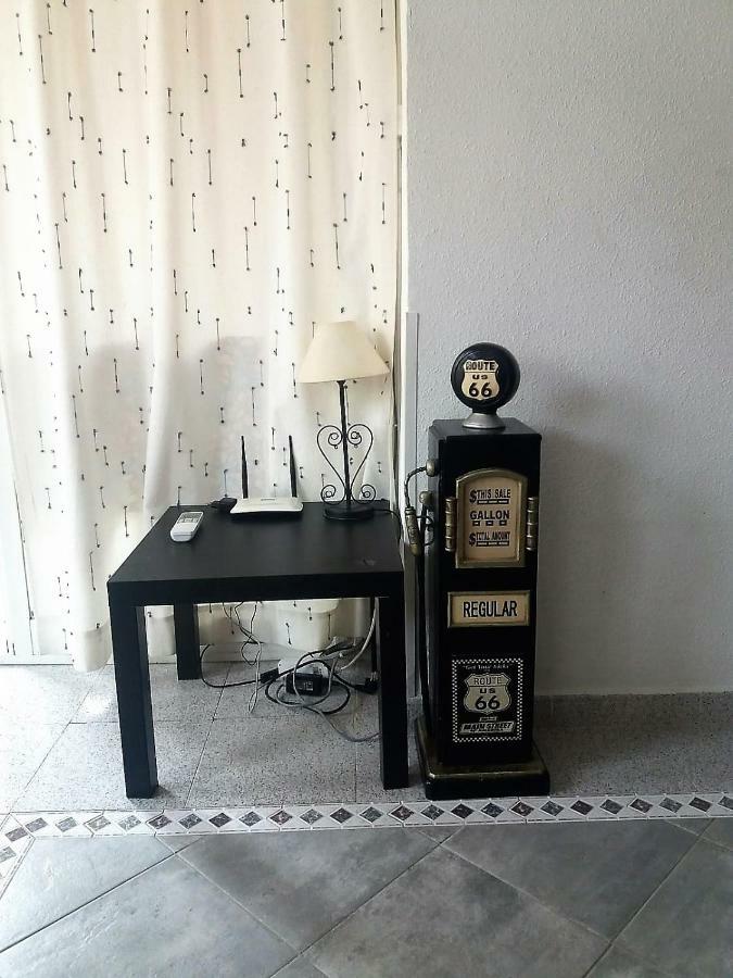 טורבייחה Amazing Sunny Flat With Balcony Pool Two Mins From The Beach מראה חיצוני תמונה